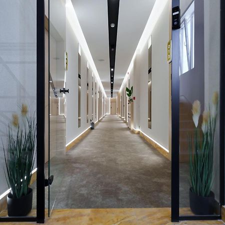 Move In Apartments Belgrado Exterior foto